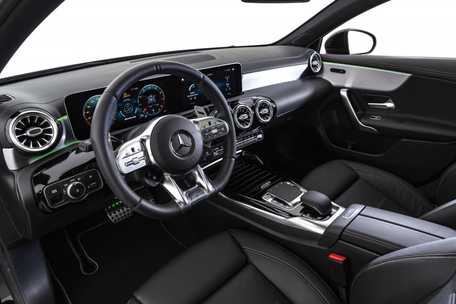 Интерьер Mercedes-AMG A35 4Matic B35S by Brabus (W177) 2019 года  (фото 16 из 33)
